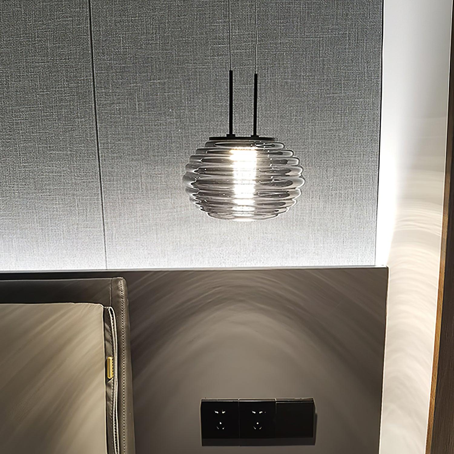 Selene Halo Pendant Light for Living Rooms and Dining Areas | Snurv | Temsk