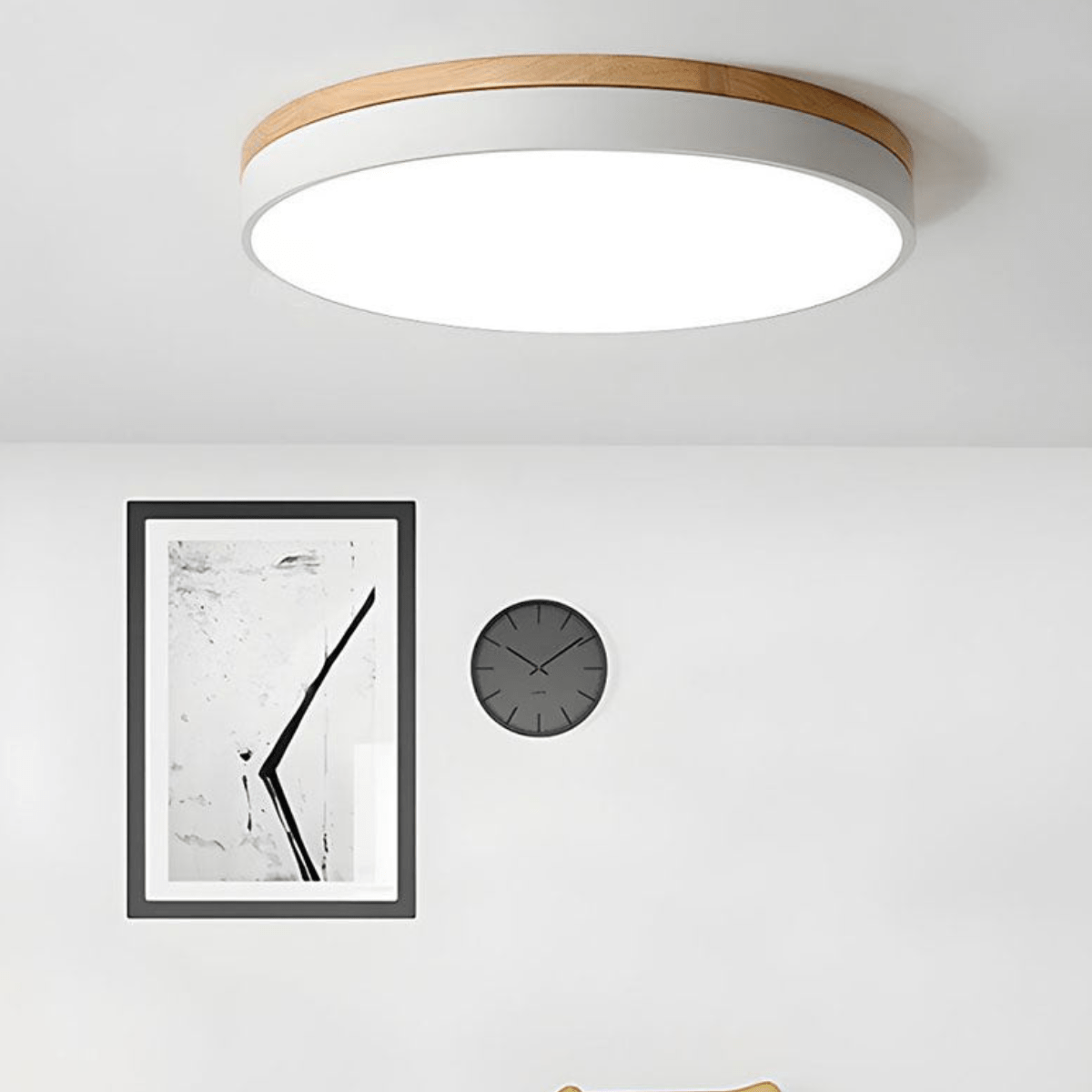 SylvaLume LED Ceiling Lamp With Natural Wood Grain And Green Accent | Temsk