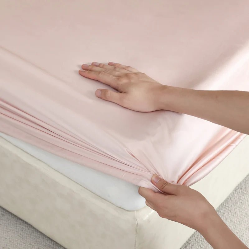 SilkNova Ultra Smooth Mulberry Silk Fitted Sheet With Cooling Comfort | Temsk