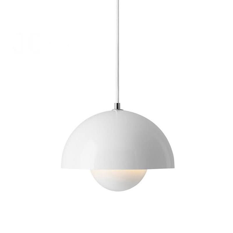 Závěsná lampa Aurora Petal pro útulnou dánskou atmosféru v ložnici | Temsk