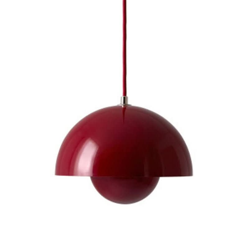 Závěsná lampa Aurora Petal pro útulnou dánskou atmosféru v ložnici | Temsk