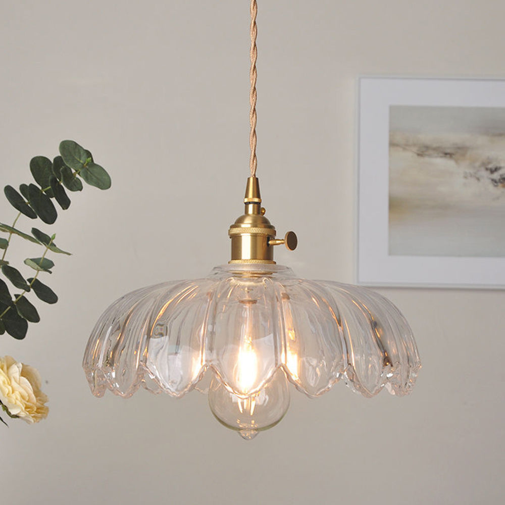 Florale Glas-Pendelleuchte mit Vintage-Charme in farbigem Glas | Temsk