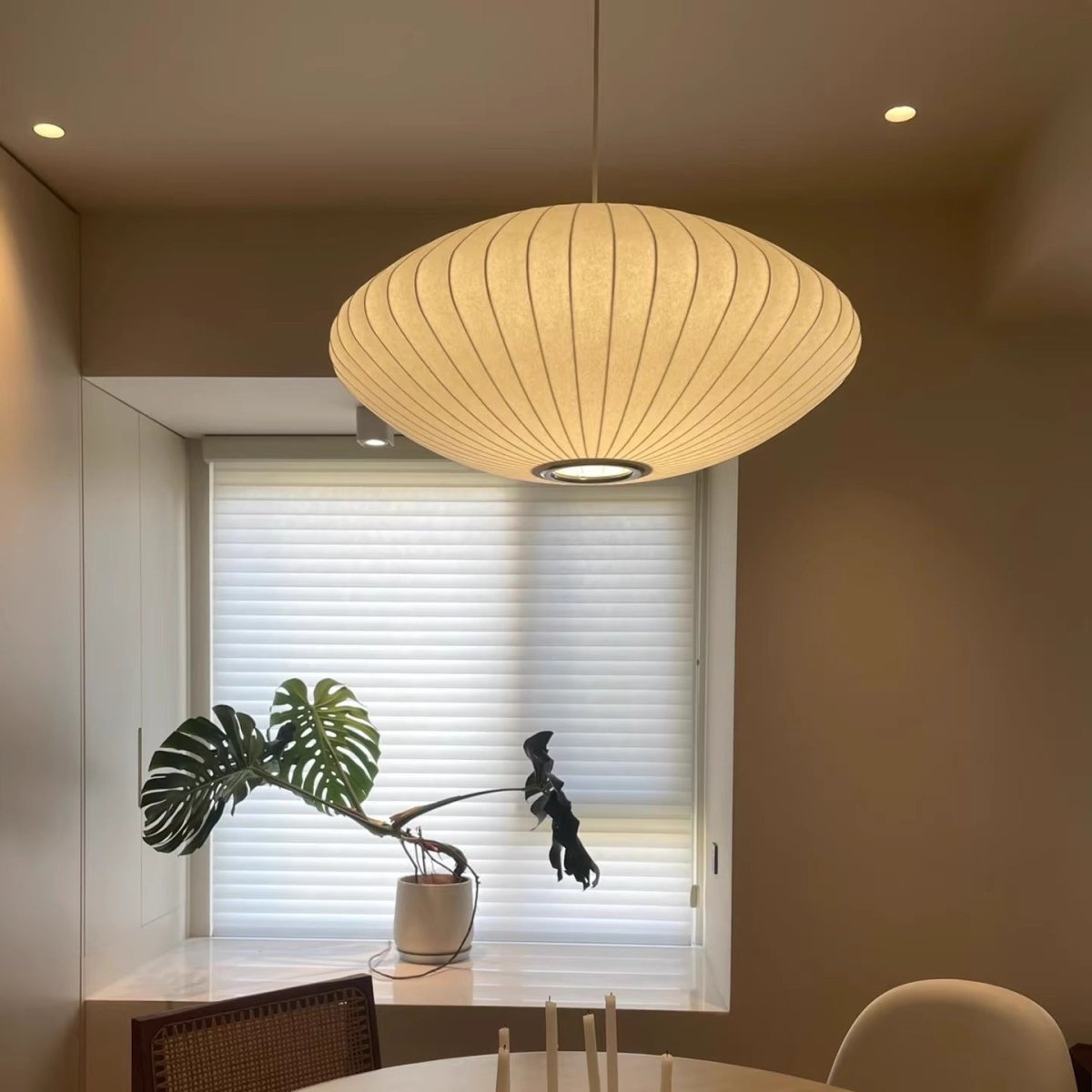 12-Inch Oval Pleated Fabric Shade Pendant Light Fixture | Temsk