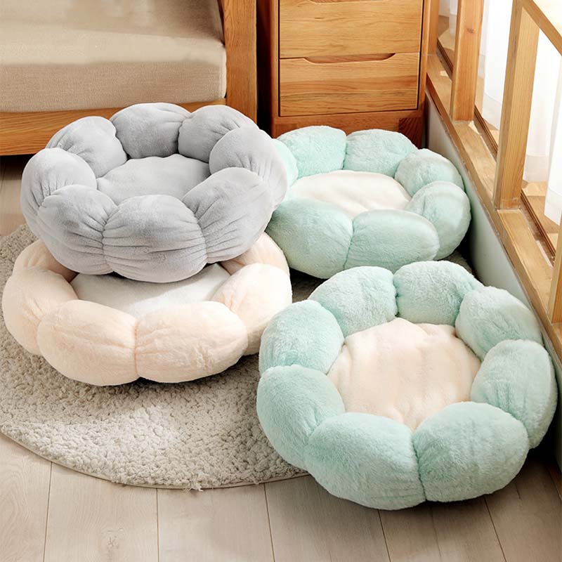 BloomPaws Cat Bed In Flower Shape For Deep Sleep And Relaxation | Temsk
