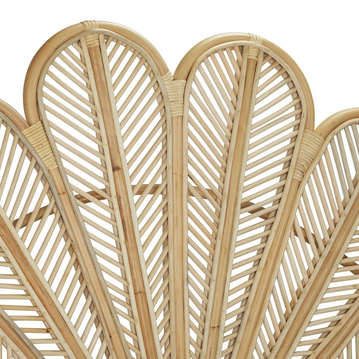 VerdantWicker Handmade Wicker Headboard With Floral Pattern | Temsk