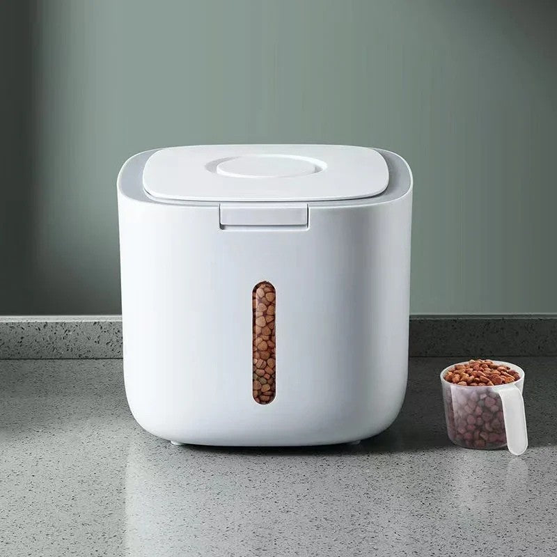 PawGuard Sealed Dog Food Storage Container With Measuring Cup | Temsk