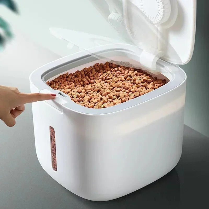 PawGuard Sealed Dog Food Storage Container With Measuring Cup | Temsk