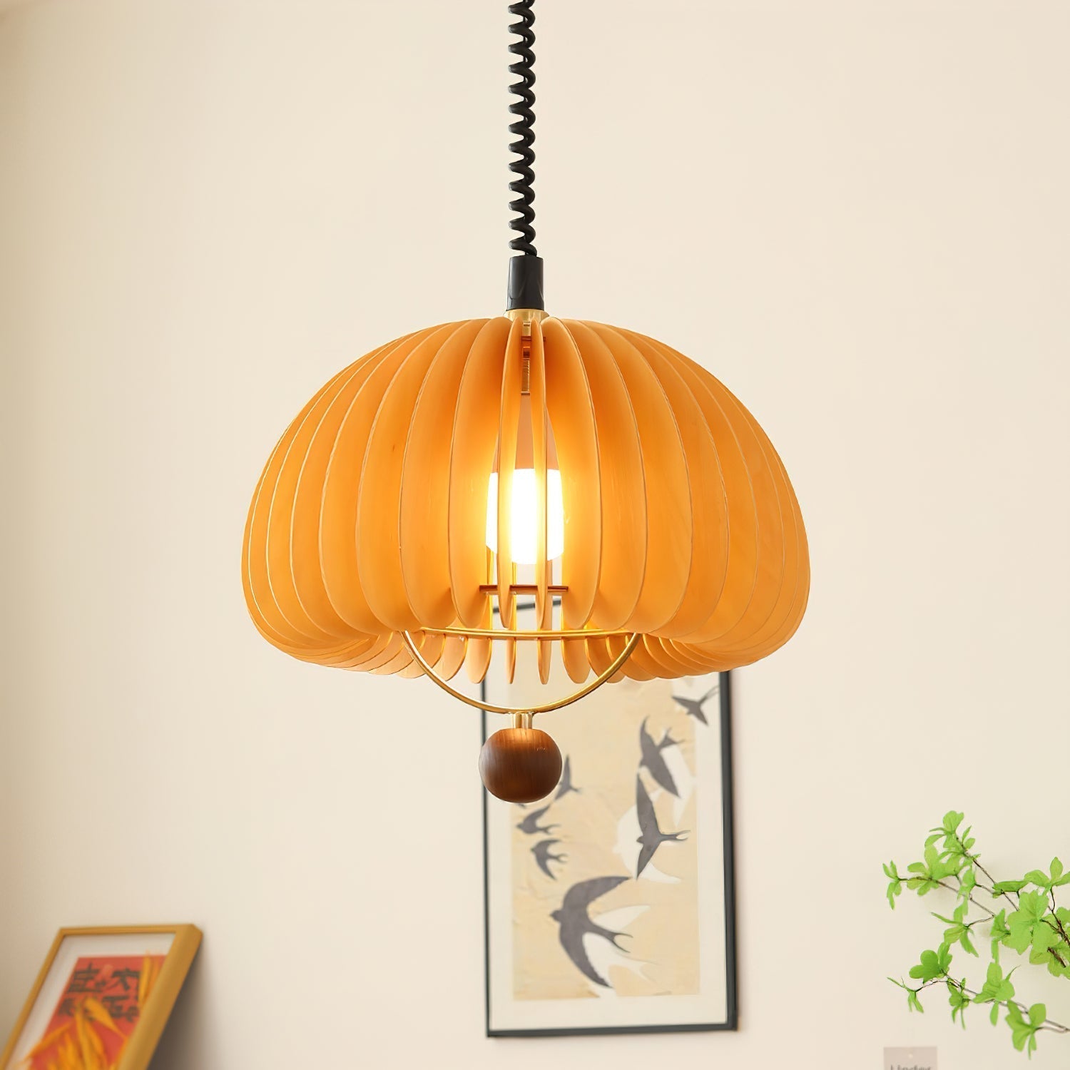 LyraGlow Adjustable Modern Pendant Light With Warm Glow | Snurv | Temsk