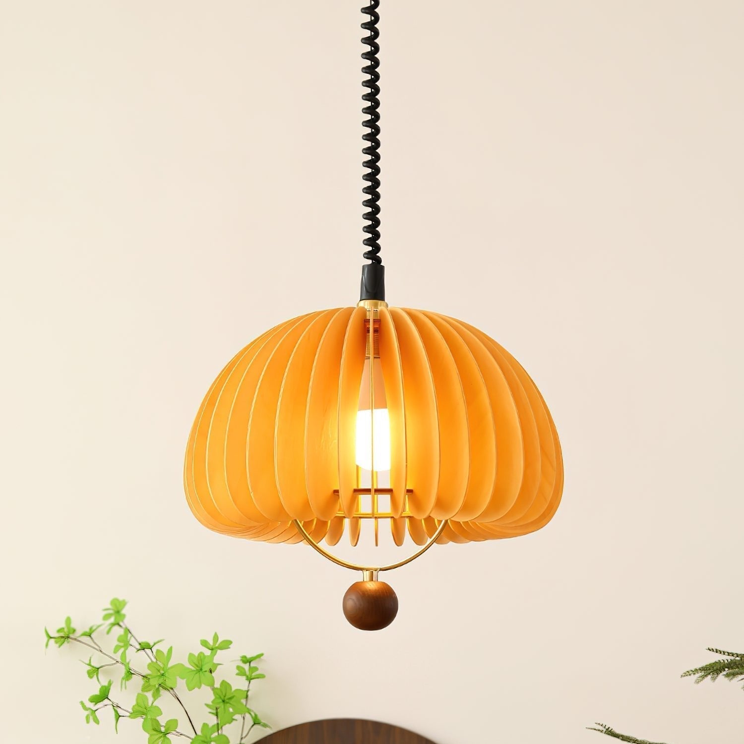 LyraGlow Adjustable Modern Pendant Light With Warm Glow | Snurv | Temsk