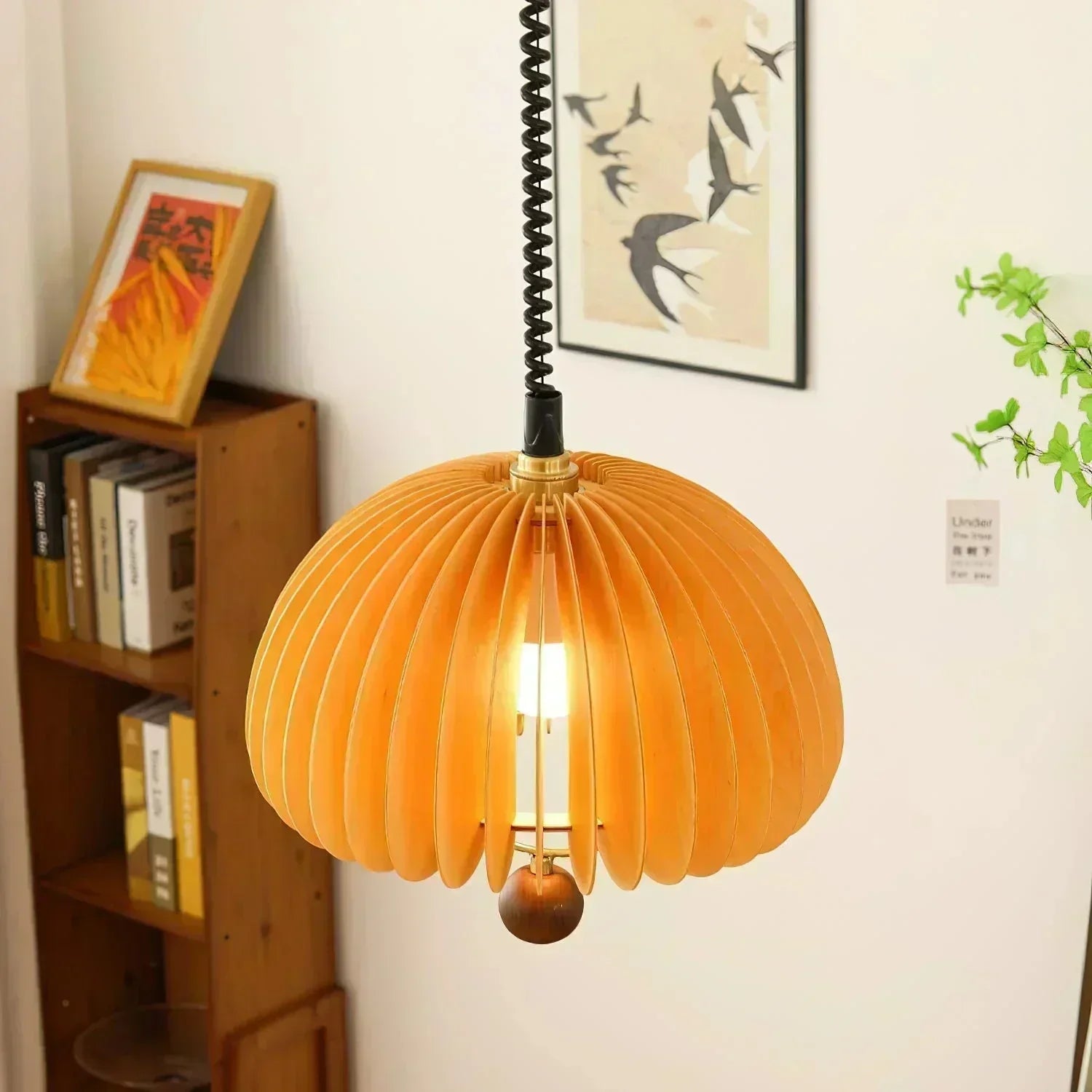 LyraGlow Adjustable Modern Pendant Light With Warm Glow | Snurv | Temsk