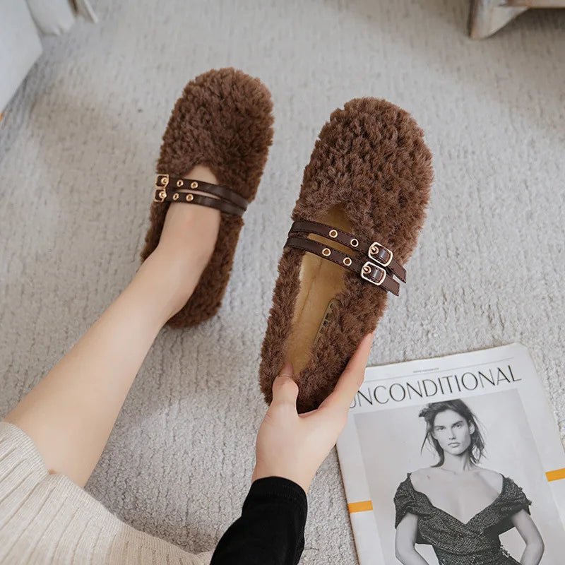 Elegantní dámské mokasíny LuxeGlam z vlny a kožešiny s dvojitými nýty | Temsk