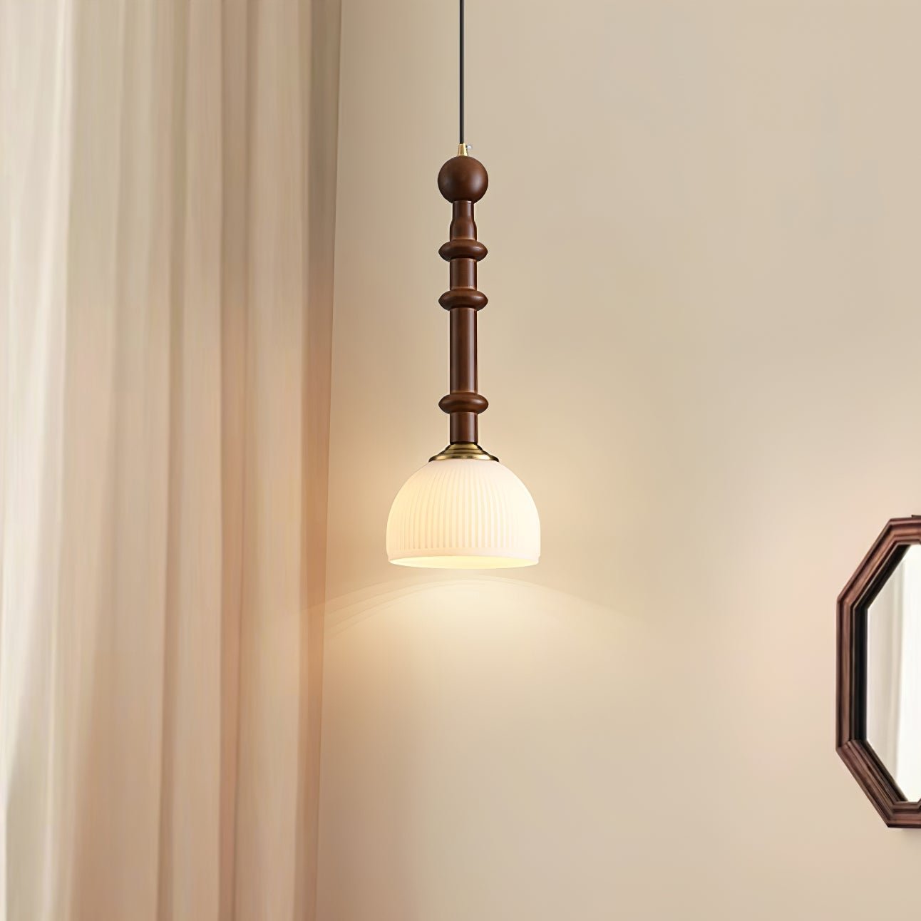 VeroLume Italian Style Pendant Lamp With Warm Glass Shade | Snurv | Temsk