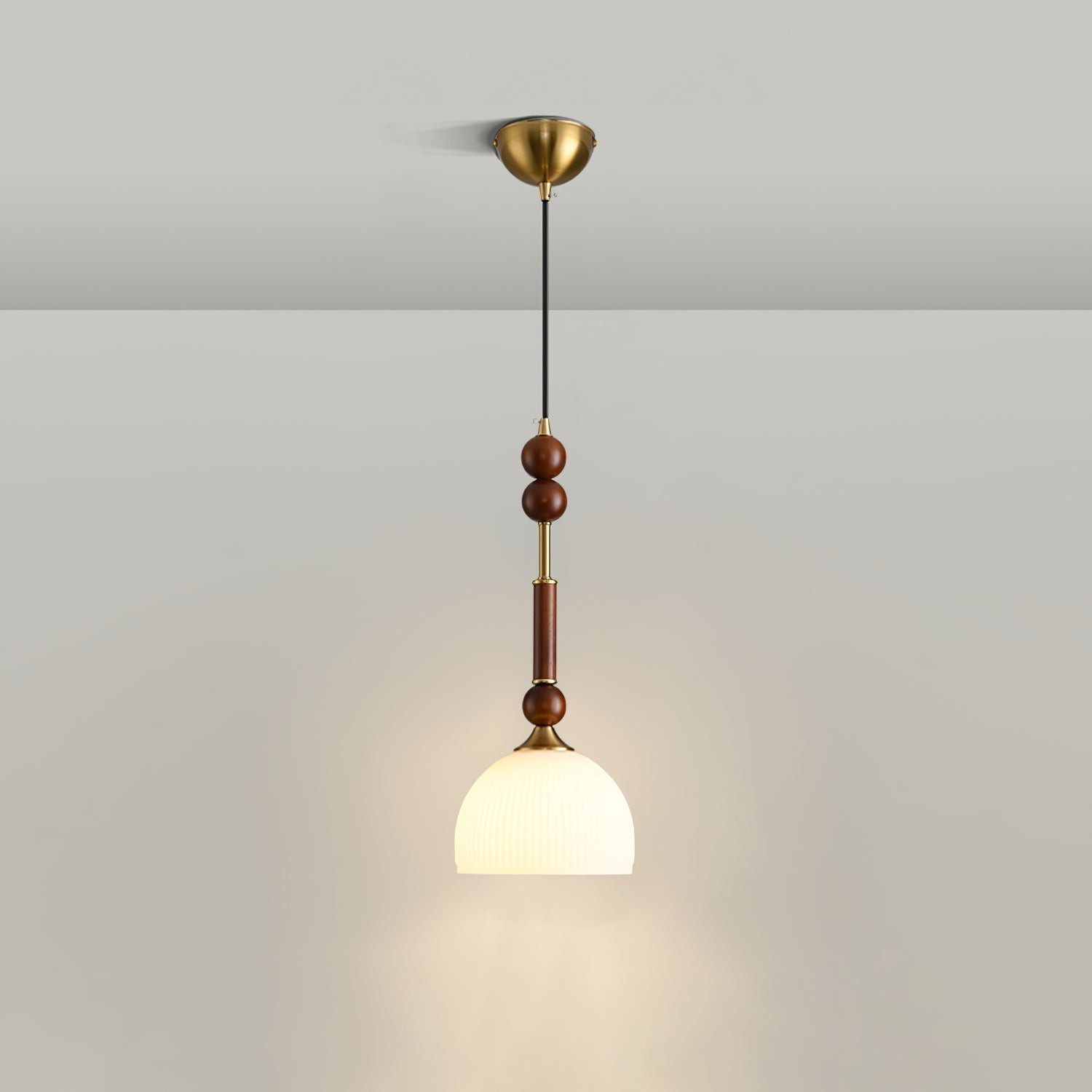 VeroLume Italian Style Pendant Lamp With Warm Glass Shade | Snurv | Temsk
