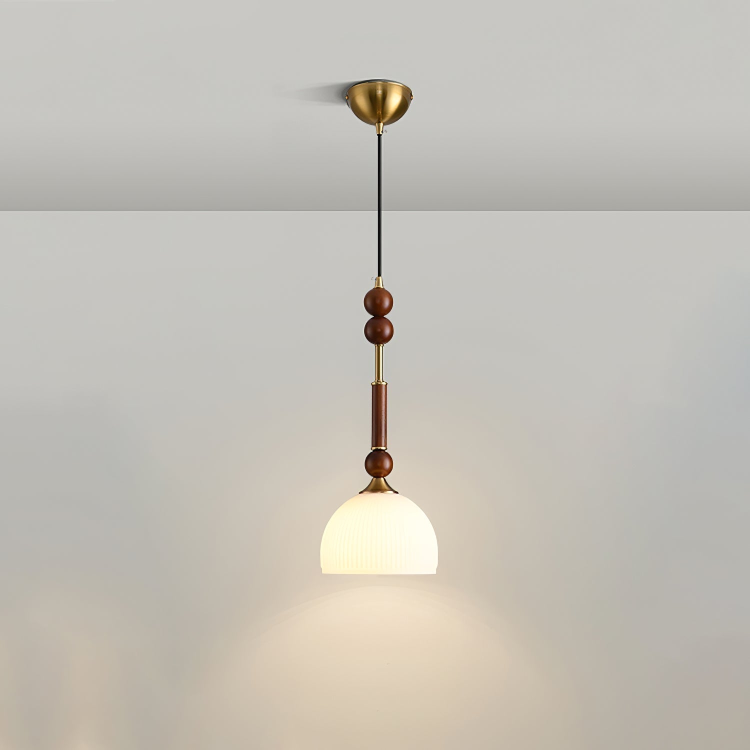 VeroLume Italian Style Pendant Lamp With Warm Glass Shade | Snurv | Temsk