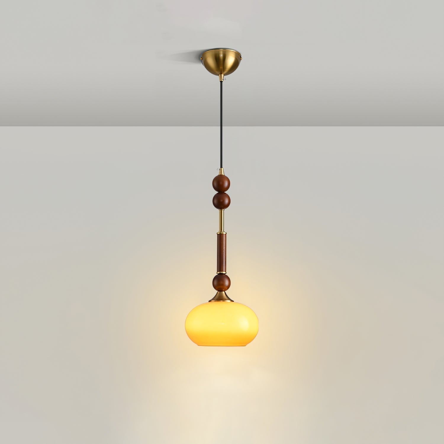 VeroLume Italian Style Pendant Lamp With Warm Glass Shade | Snurv | Temsk
