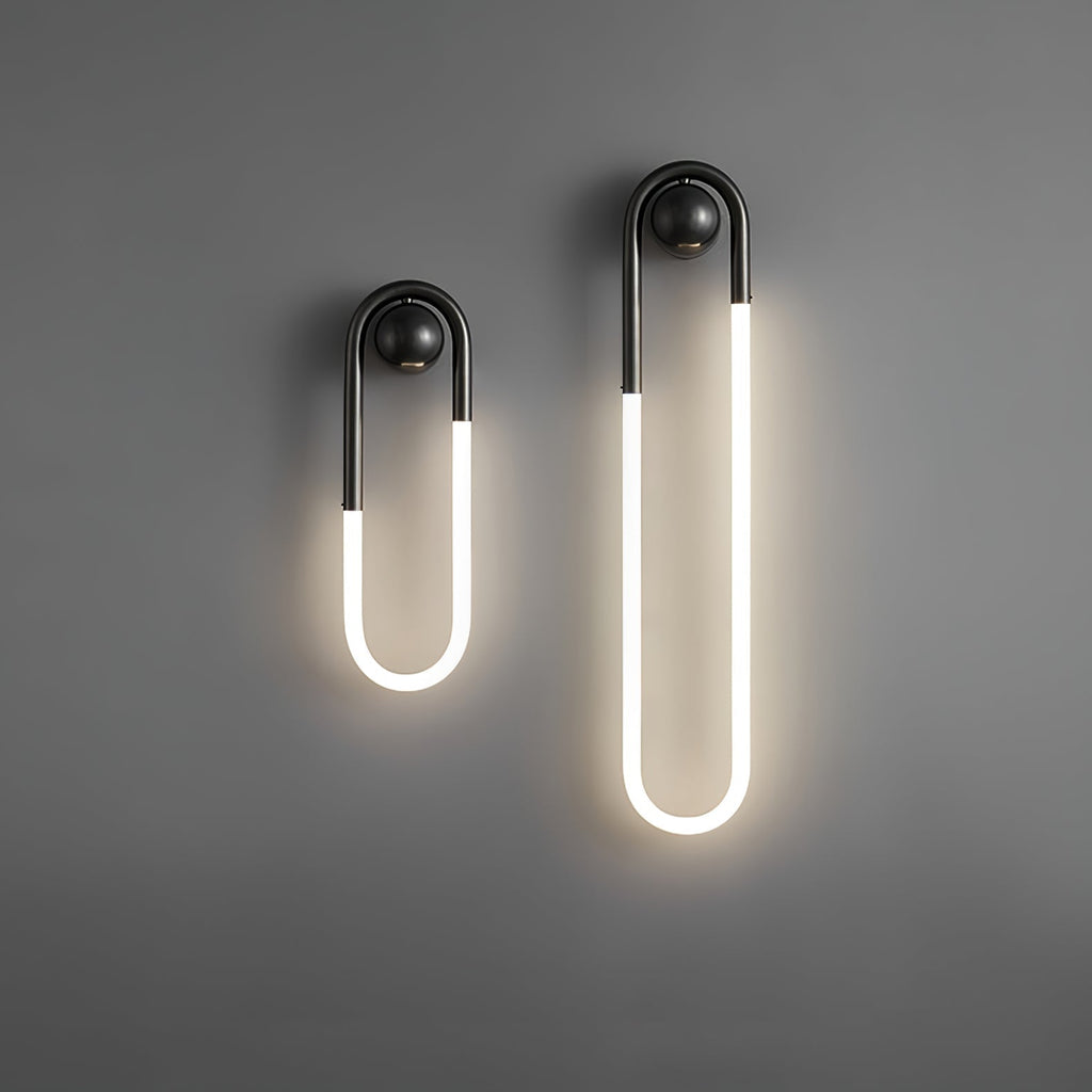 Moderne LED-Wandlampe mit Messing und schwarzem minimalistischen Design | Temsk