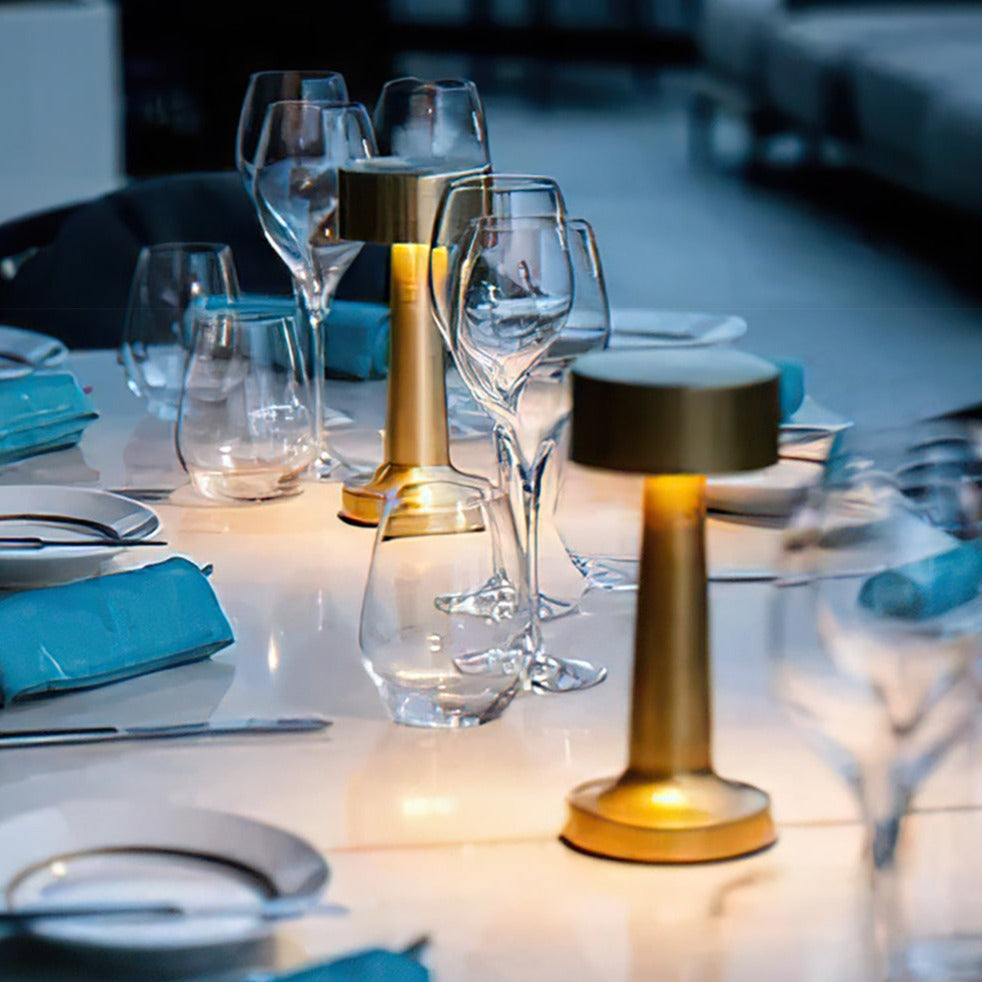 LumaNova Retro LED Wireless Rechargeable Table Lamp For Restaurants | Temsk