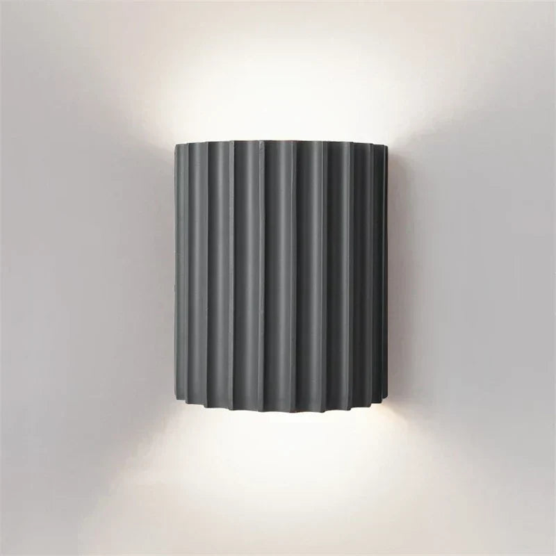 Nordic Resin Wall Lamp With Ambient Glow For Indoor Spaces | Temsk