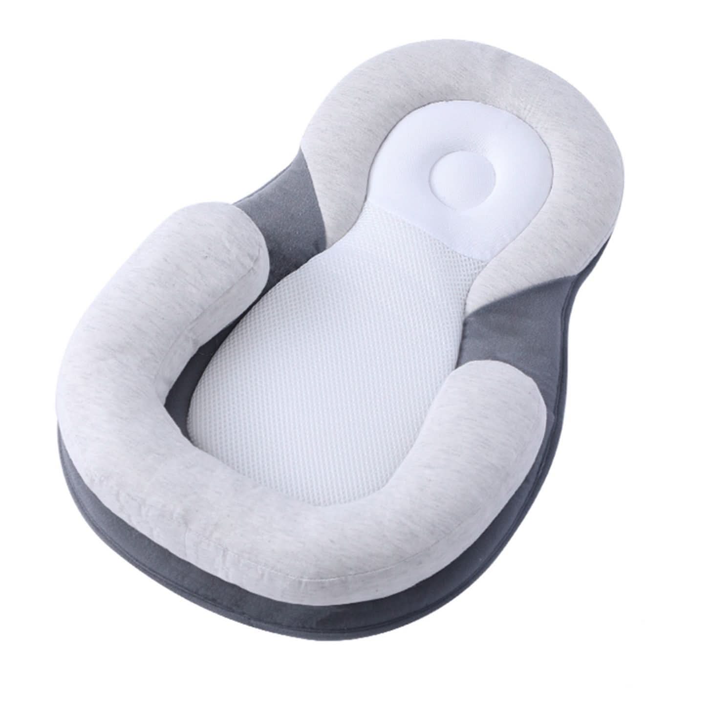 Cuscino ergonomico per neonati NurtureNest per un sonno sicuro | Temsk