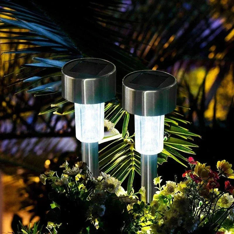 Garden Solar LED Lamp With Weatherproof, Energy-Efficient, Integrated Light Sensor | Temsk