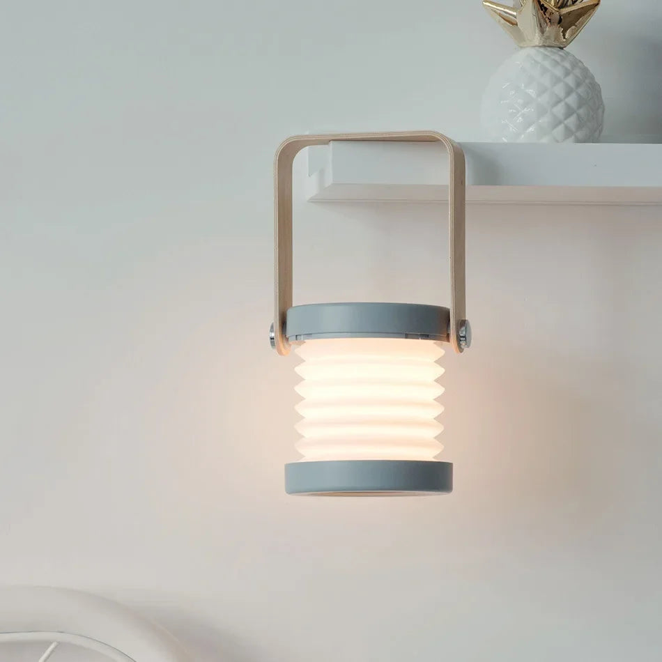 Kreative Laterne mit Holzgriff und faltbarer, wiederaufladbarer Tischlampe | Temsk