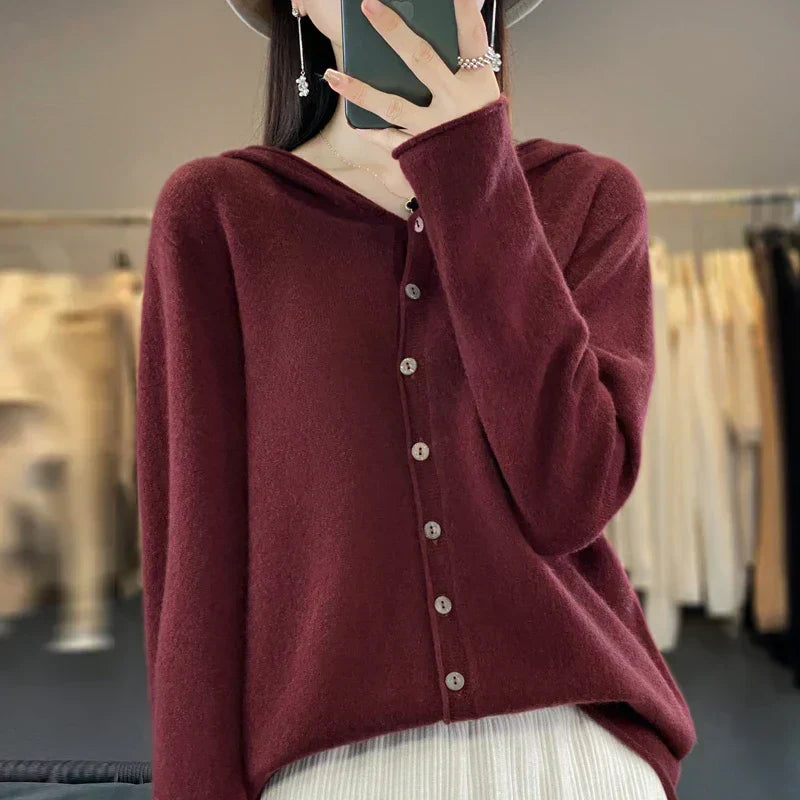 Lyra Merino Wool Cardigan Winter Classic Knitwear Collection | Temsk
