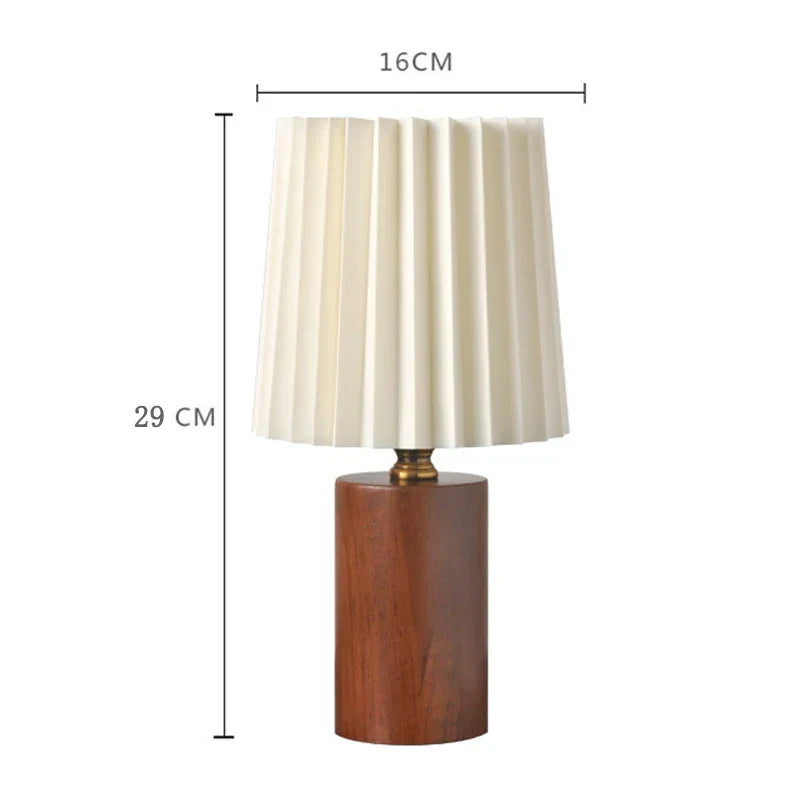 Mittelalterliche Plissee-Lampe mit nordischem Holzsockel-Design | Temsk