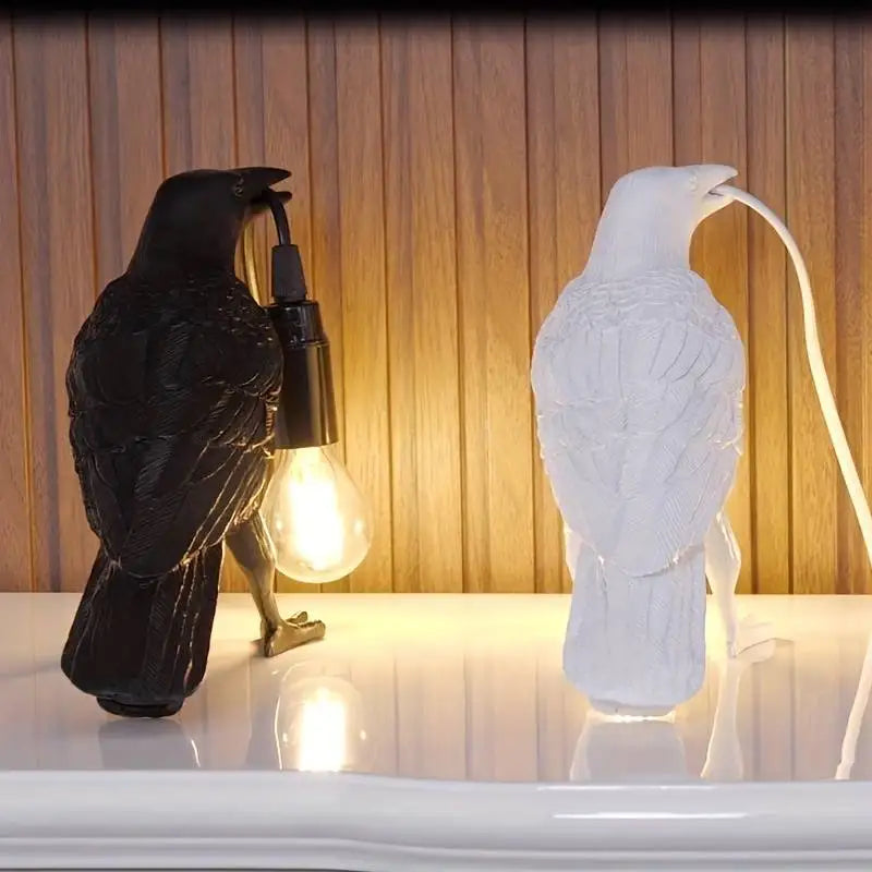 Obsidian Gotische hohle Tischlampe mit Vintage E14-Glühbirne | Temsk