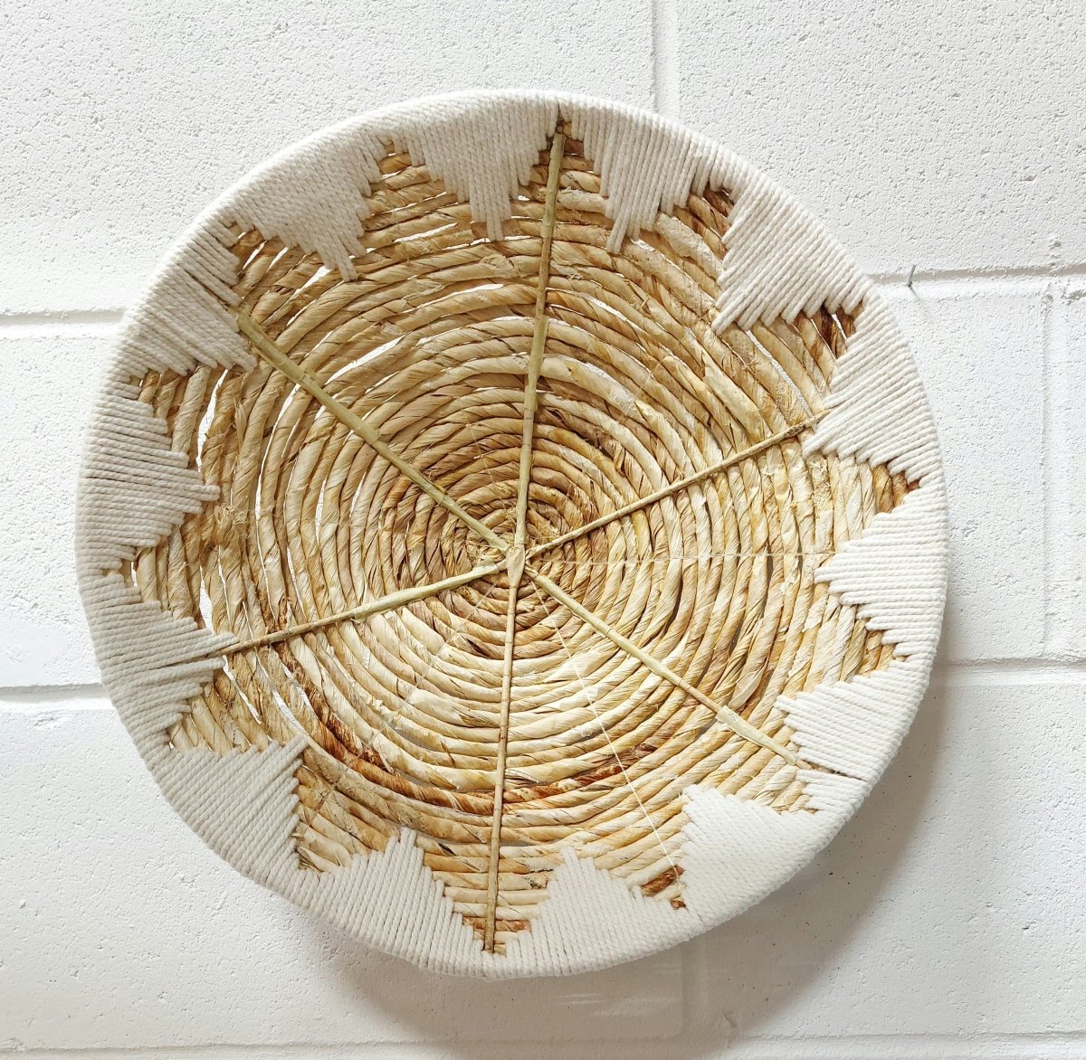 NatureWeave Seagrass Wall Baskets In Tribal Style For Natural Interiors | Temsk