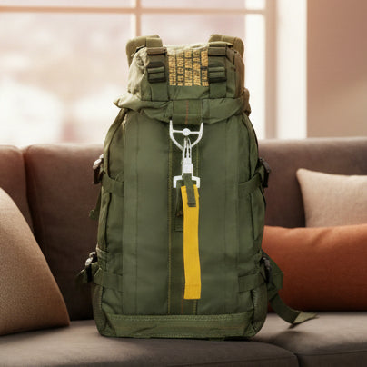 AeroPeak Taktický robustní 30L outdoorový batoh s voděodolným designem | Temsk