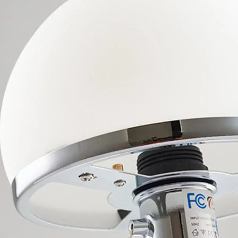 Wilhelm Bauhaus Tischlampe nordisches Glas-Designerlampenlicht | Temsk