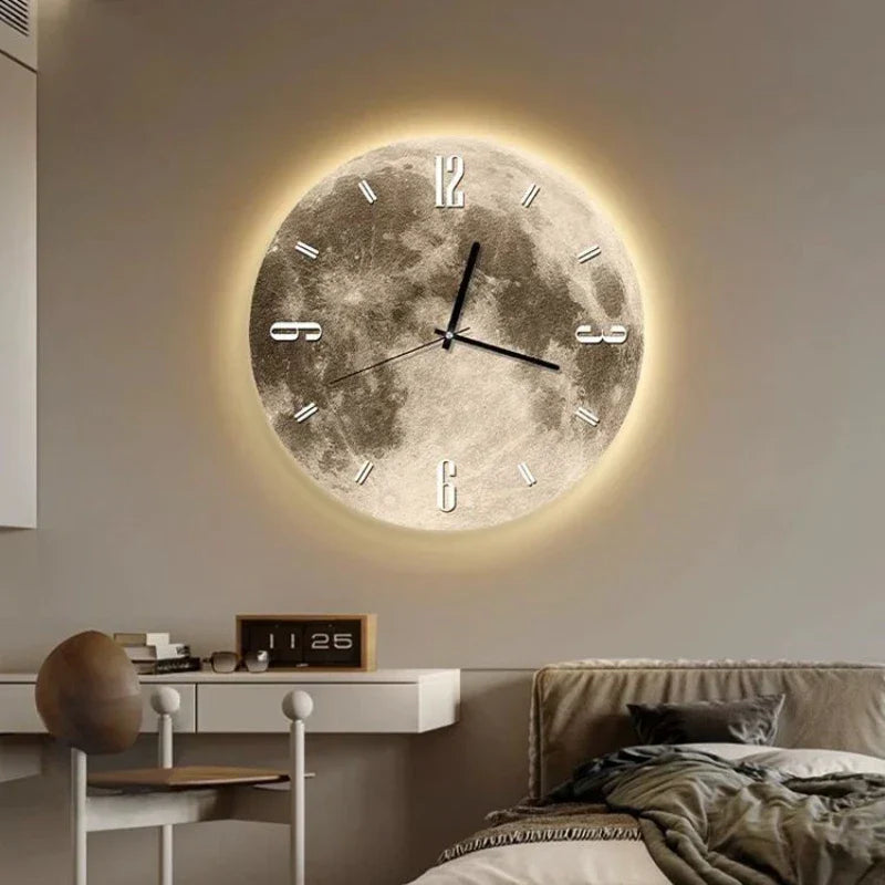 Lunar LED-Wanduhr mit dezentem Mondschein auf dem Display | Temsk