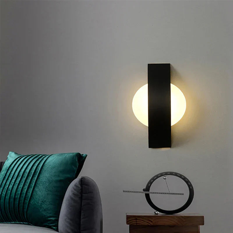 Acryl-Wandlampe mit subtiler Umgebungsbeleuchtung | Temsk