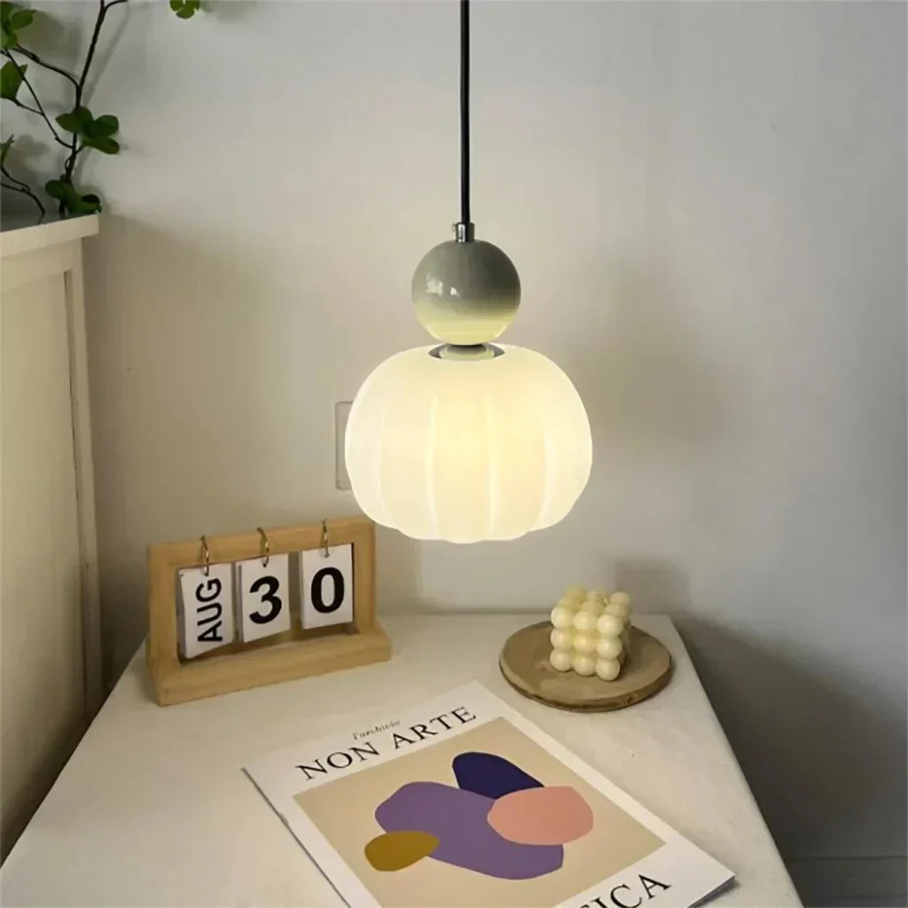 Nordisch inspirierte Kürbis-Pendelleuchte mit moderner LED-Deckenbeleuchtung | Temsk
