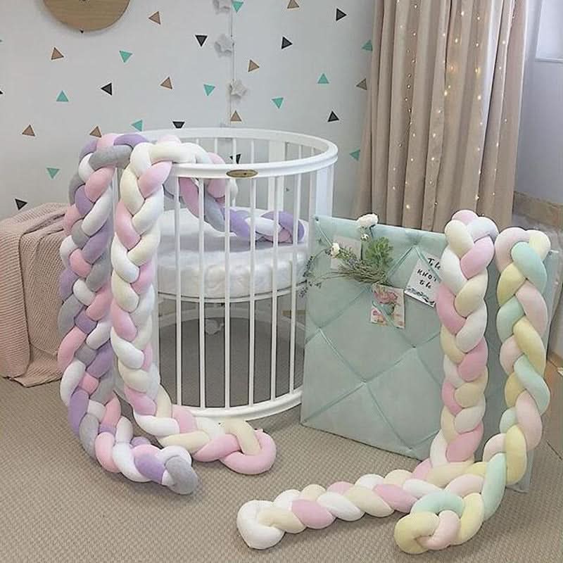 Tkaný dětský polštář CozyNest pro bezpečný a klidný spánek | Temsk