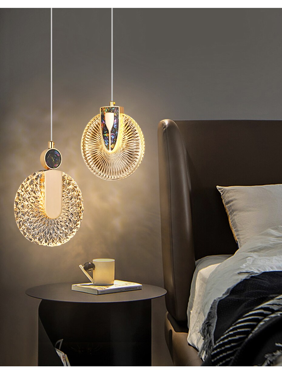 Solara Kristallrunde goldene LED-Pendelleuchte Deckenleuchte | Snurv | Temsk