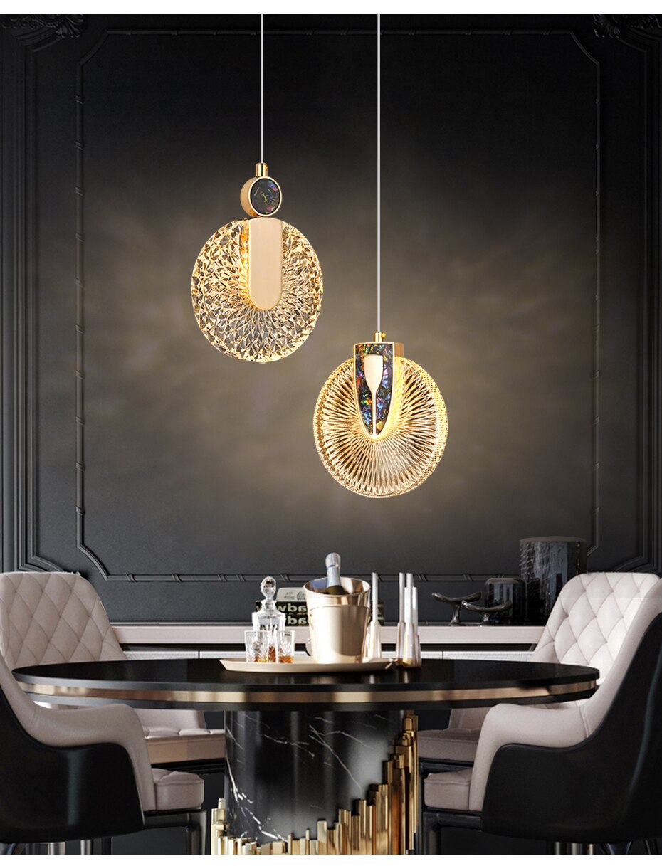 Solara Kristallrunde goldene LED-Pendelleuchte Deckenleuchte | Snurv | Temsk