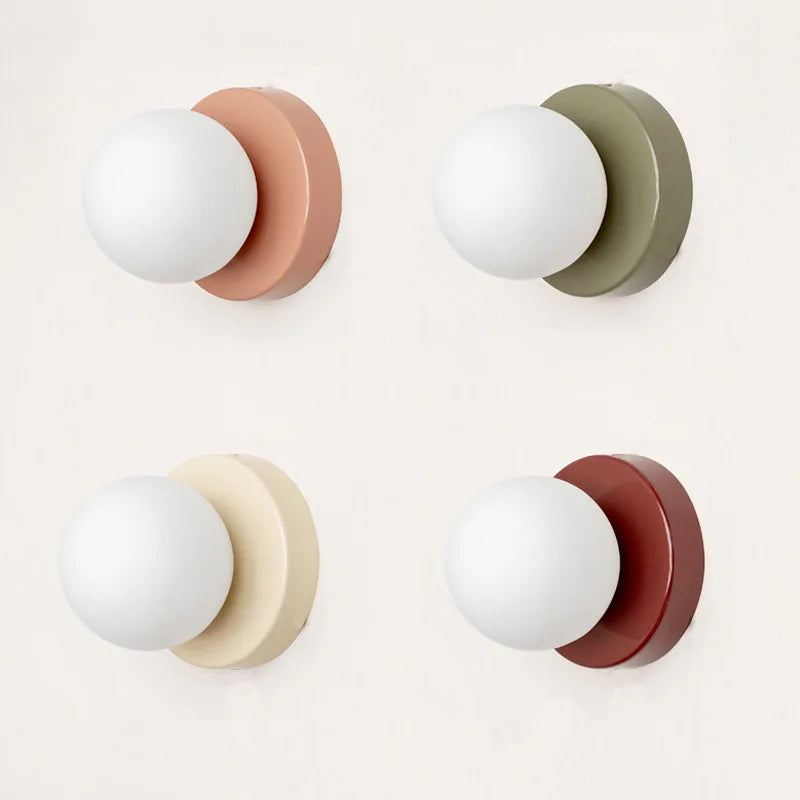 Macaron LED-Wandlampe mit farbigem Glas für moderne Innenräume | Temsk