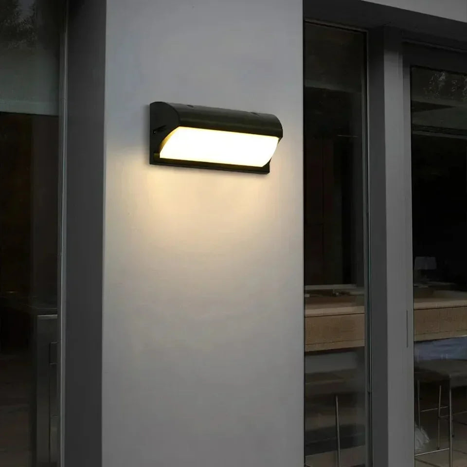 Außen-LED-Wandleuchte mit Bewegungssensor, wasserdichte Gartenlampe | Temsk