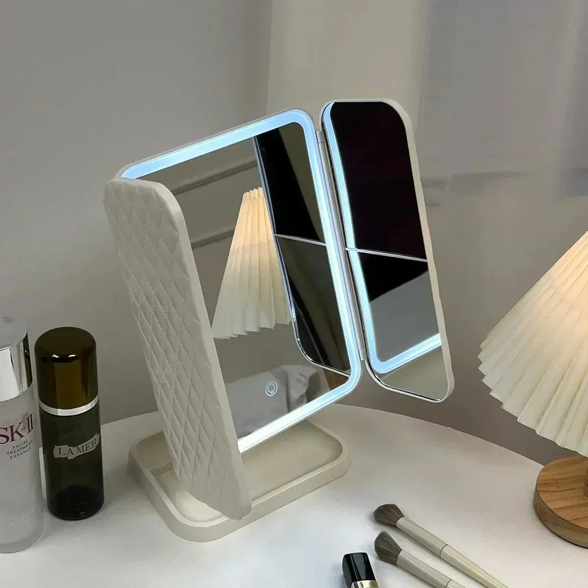 LumiBlend Three-Panel LED Mirror With Tri-Color Lighting For Flawless Makeup | Temsk