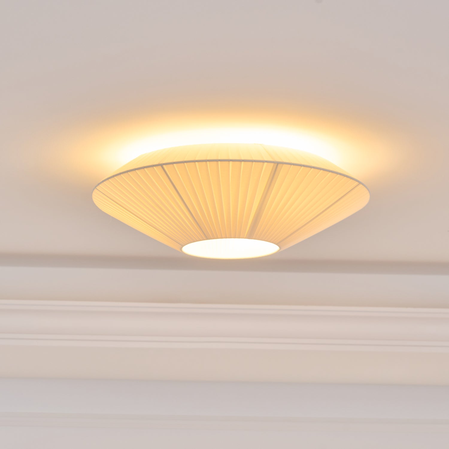 Oriental Style Ceiling Lamp With Fabric Shade For Dining Room Light Dimmable Three Sizes | Temsk
