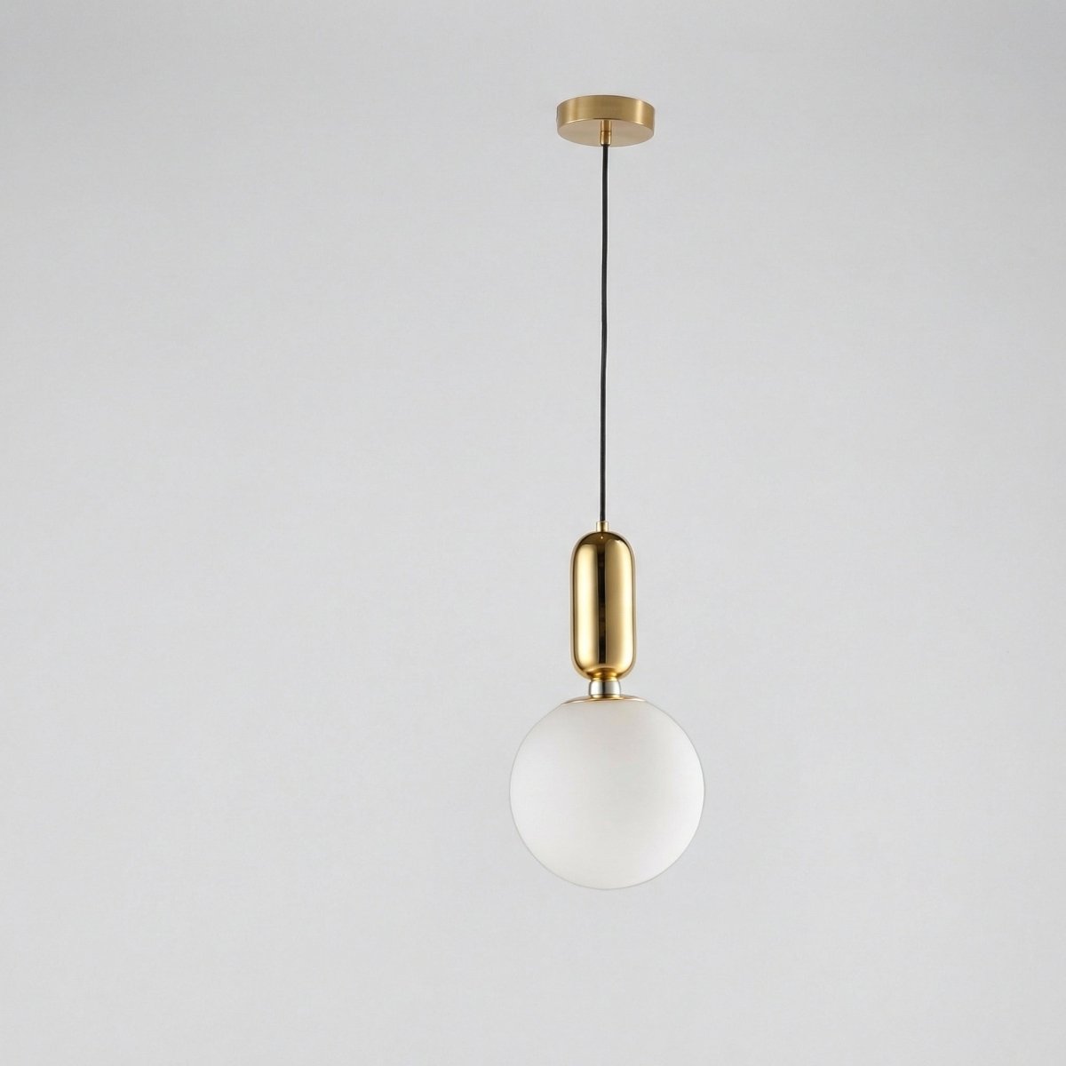 Modern Single-Head Ceiling Light Fixture, Metal, 12-Inch Diameter | Temsk