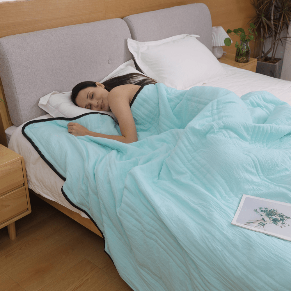 AeroChill Cooling Blanket For Hot Nights, Breathable And Moisture Wicking | Temsk