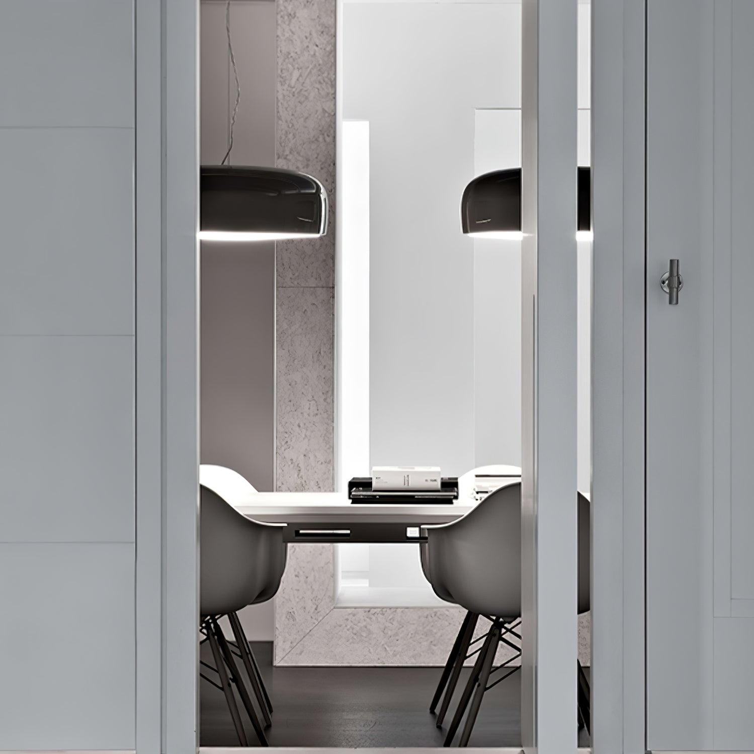 Nova Pendant Light With Modern Look And Bright Space-Saving Illumination | Temsk