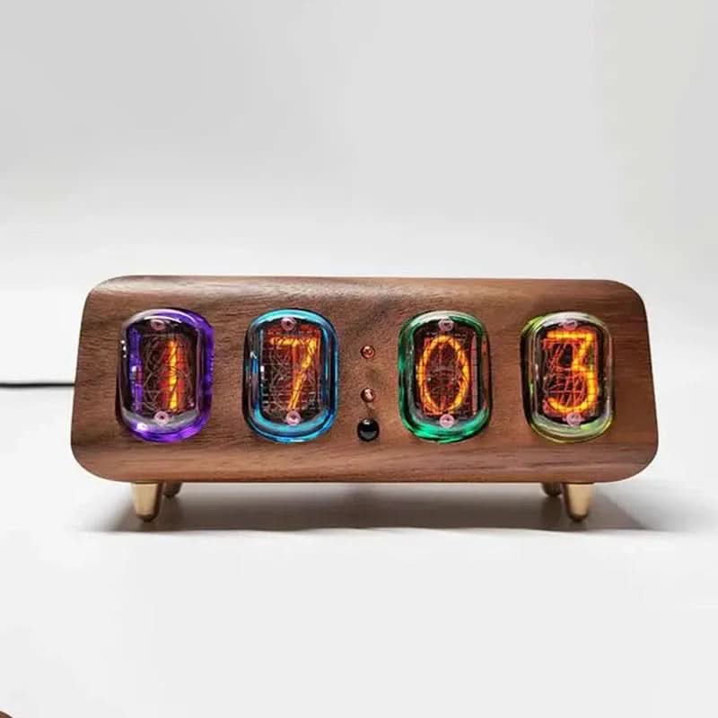 AuroraNix nixie-ur med Bluetooth-styring til moderne boligindretning | Temsk