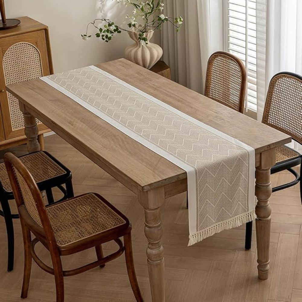 Aurelia Home Premium Woven Table Runner In Sandstone With Elegant Pattern | Temsk