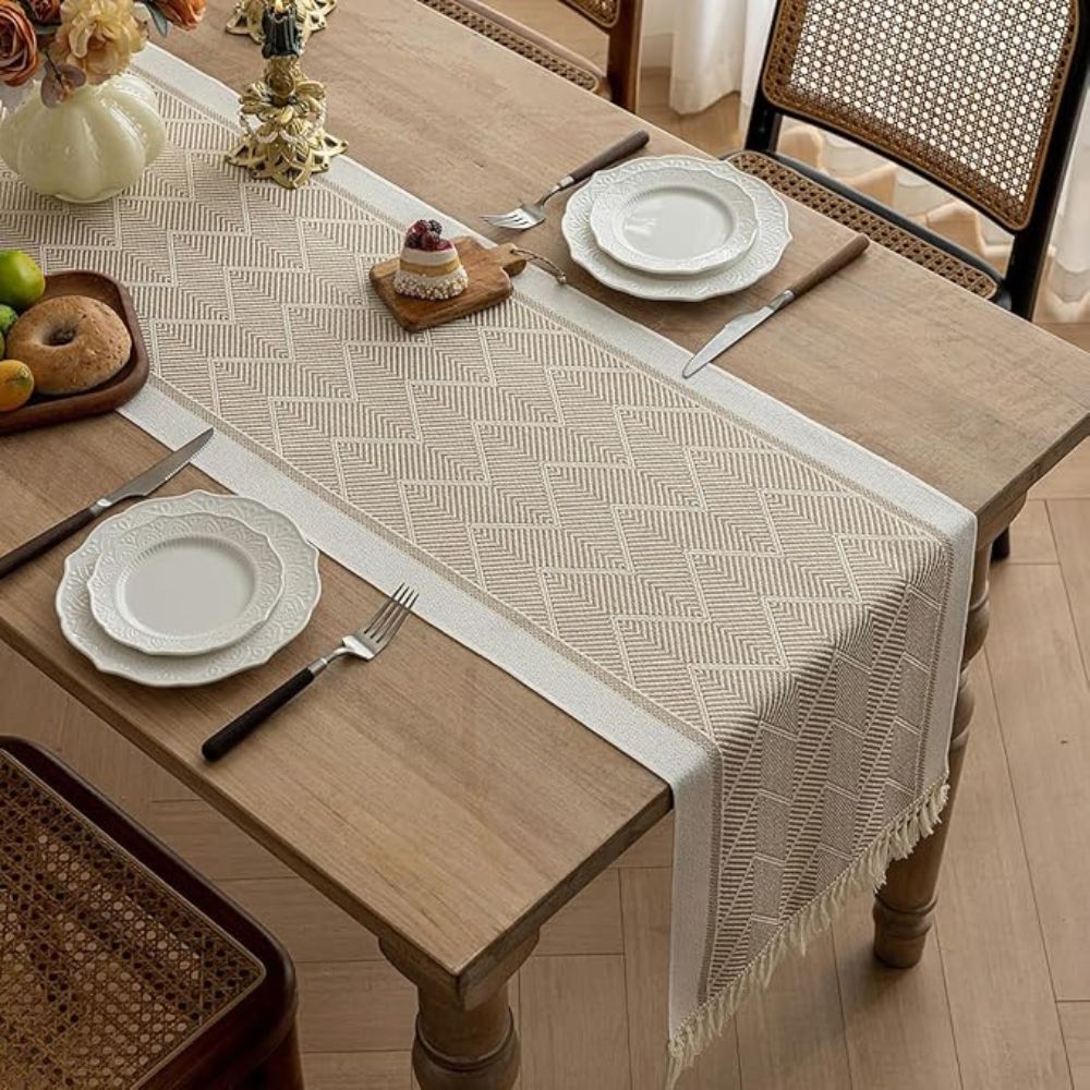 Aurelia Home Premium Woven Table Runner In Sandstone With Elegant Pattern | Temsk