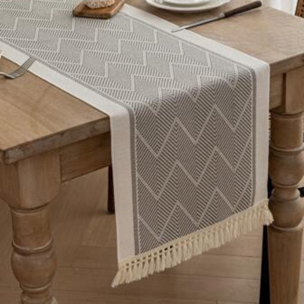 Aurelia Home Premium Woven Table Runner In Sandstone With Elegant Pattern | Temsk