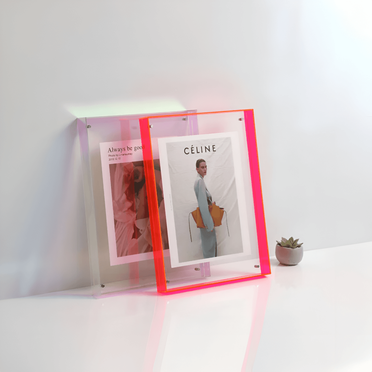 AuroraFrame Clear Acrylic Picture Frame For Modern Display | Temsk