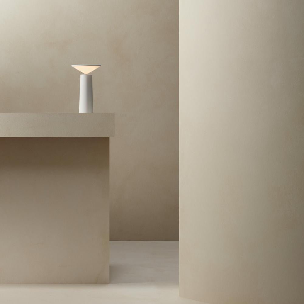 Dimmbares modernes Designerlicht für Aurora Libra Tischlampe | Temsk
